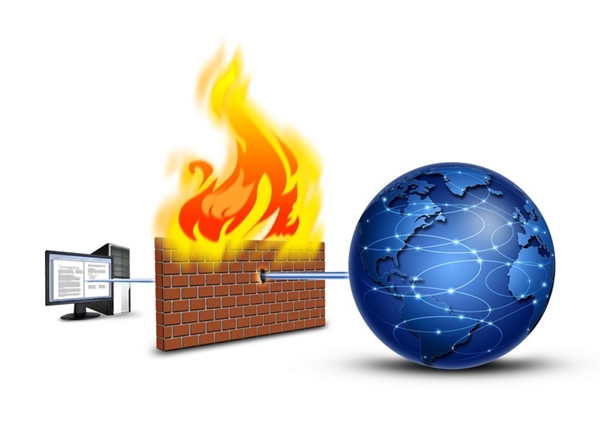 Ciberseguridad: Firewall, el firewall hace funciones adicionales por lo que es en realidad un UTM