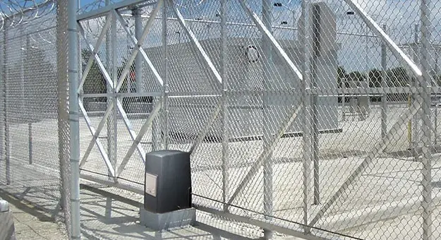 Control de acceso comercial, industrial